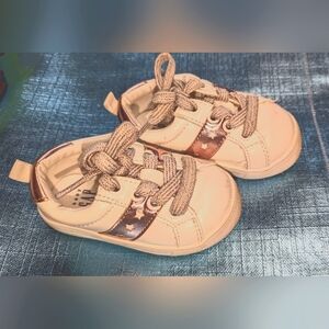 Cute Toddler size 5 Baby Gap Tennies